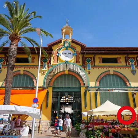 Charmant, Climatise, Dans Un Ancien Palace A - Fr-1-647-45 * Menton