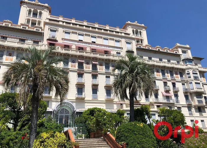 Charmant, Climatise, Dans Un Ancien Palace A - Fr-1-647-45 Apartment