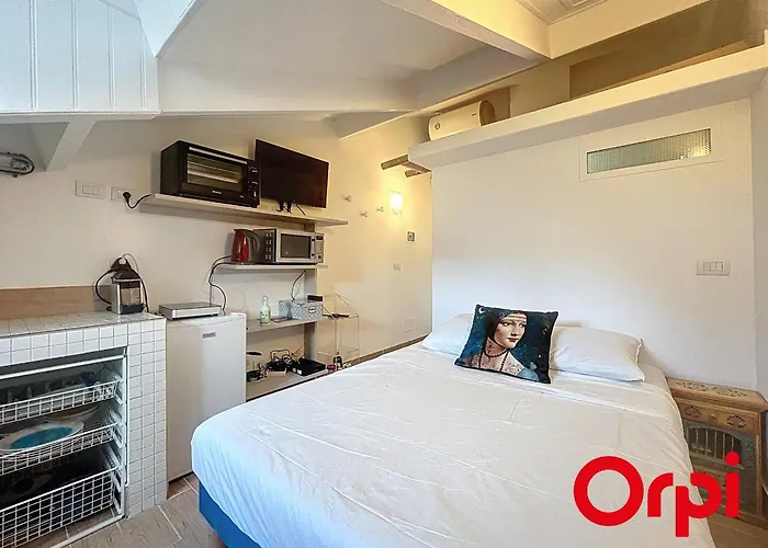 Apartment Charmant, Climatise, Dans Un Ancien Palace A - Fr-1-647-45 Menton